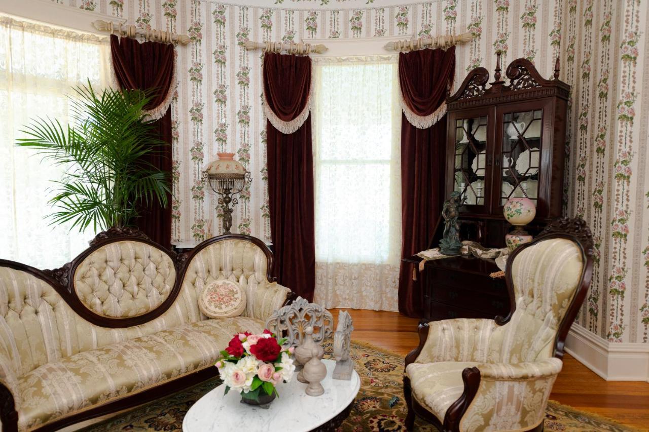 Captain Henderson House 호텔 아르카델피아 외부 사진