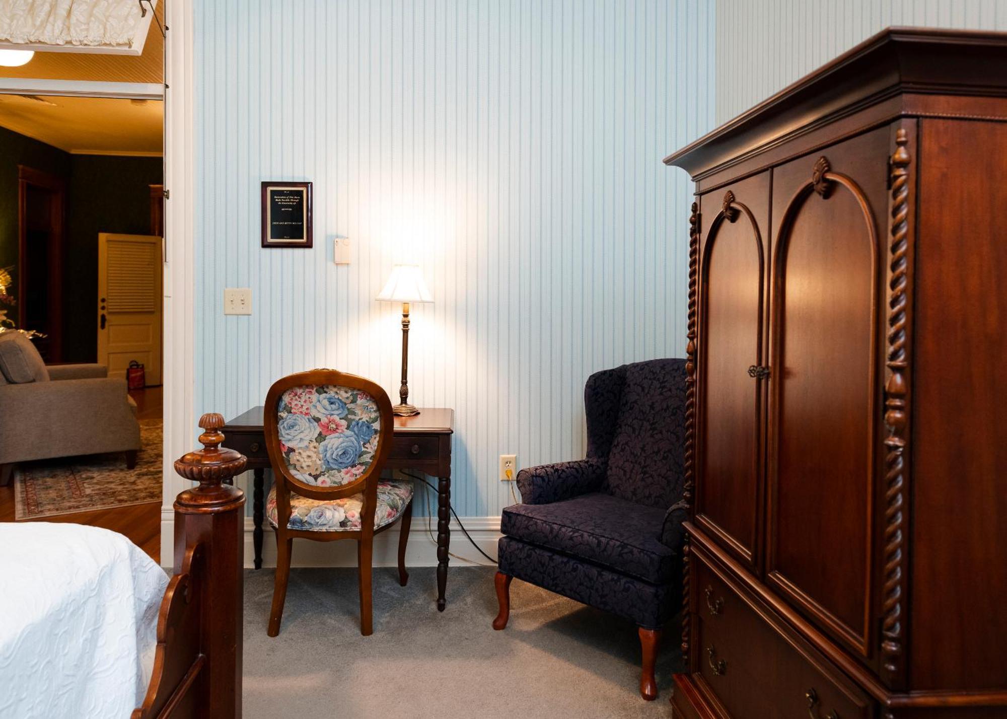 Captain Henderson House 호텔 아르카델피아 객실 사진